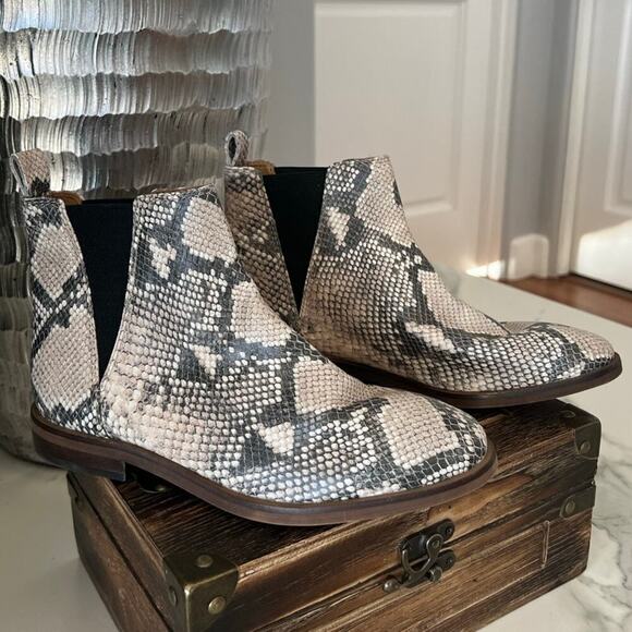 Lucky Brand Haylia Snake Print Pull-On Leather Booties - Picture 1 of 10